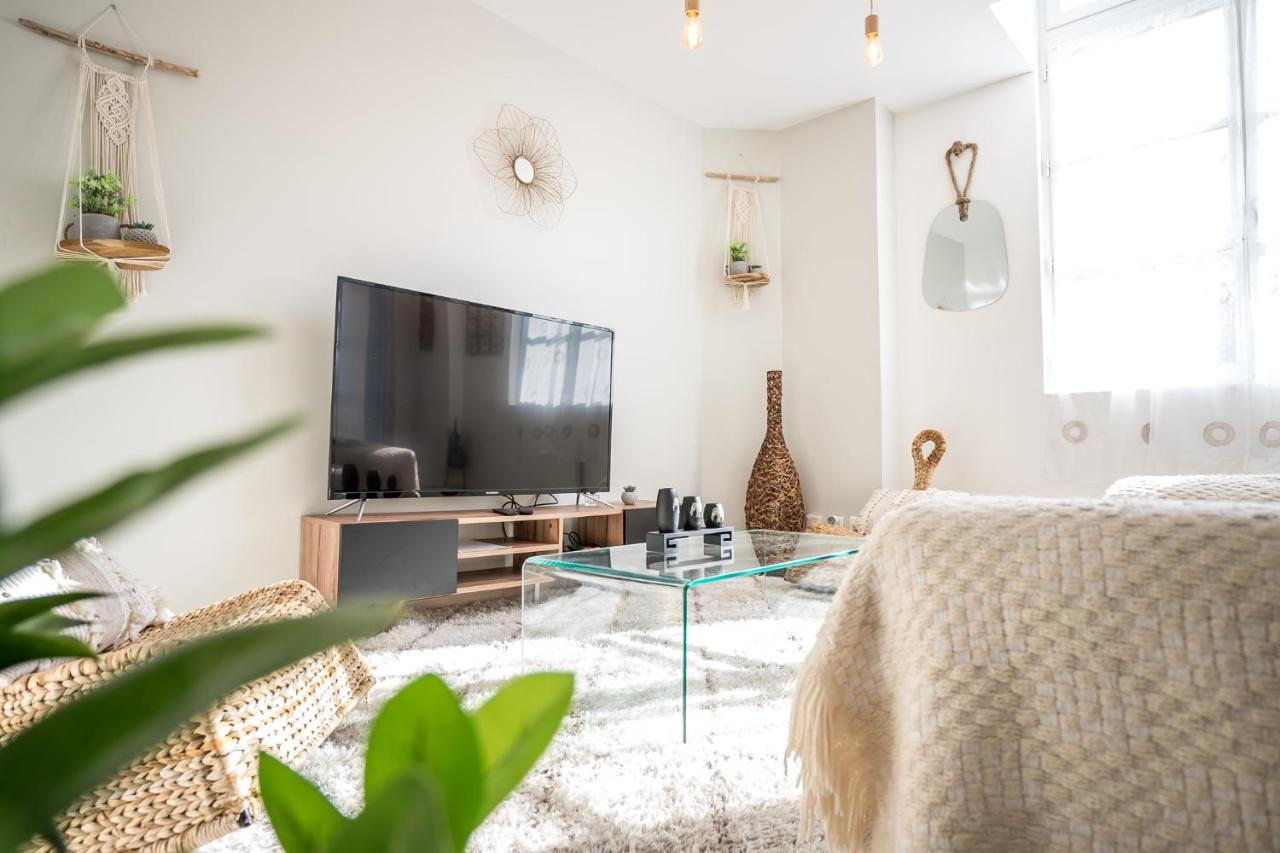 Appt Ambiance Boheme 2 Ch Piscine Lagon Apartment Tarbes Ngoại thất bức ảnh
